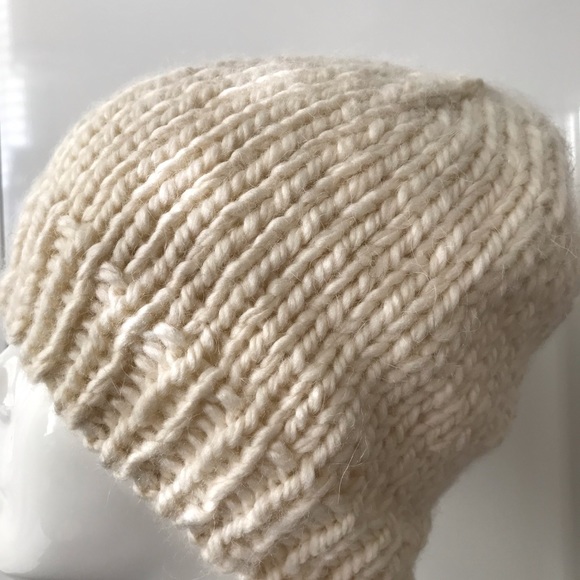 NEW Handmade Alpaca Blend Hat - Picture 3 of 7